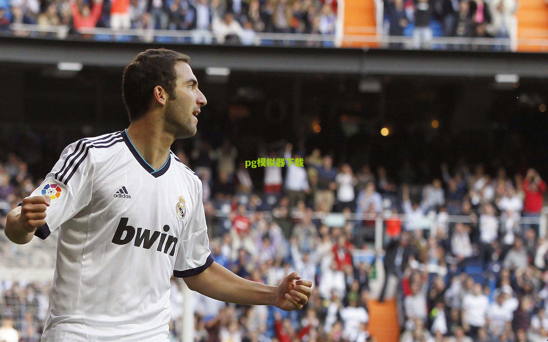 巴萨主场新篇,蒙锥克球场改造竣工,迎战西甲欧冠关键战役