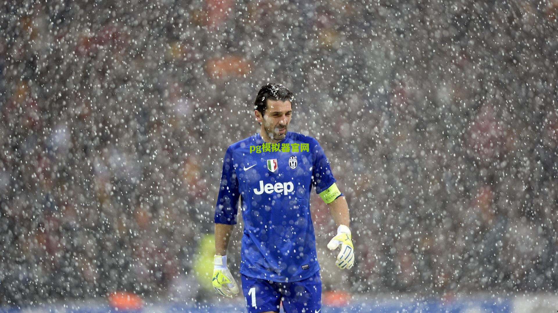 库里三分雨再临!连珠炮式远射轰垮对手,单场26分展现巨星风采